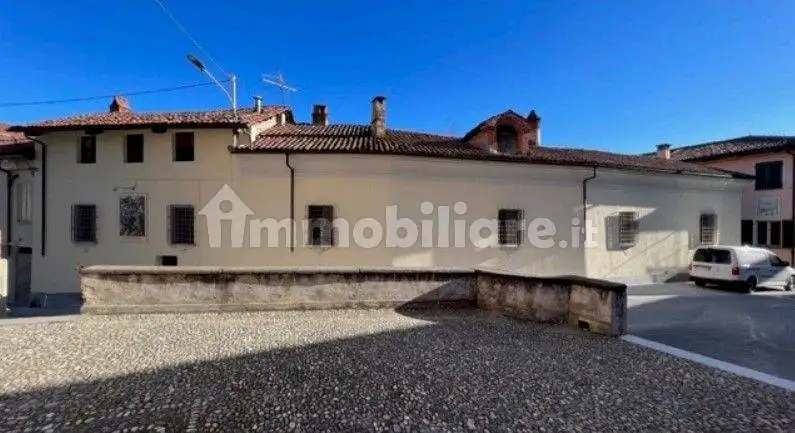 Rustico - Casale in vendita a Verzuolo