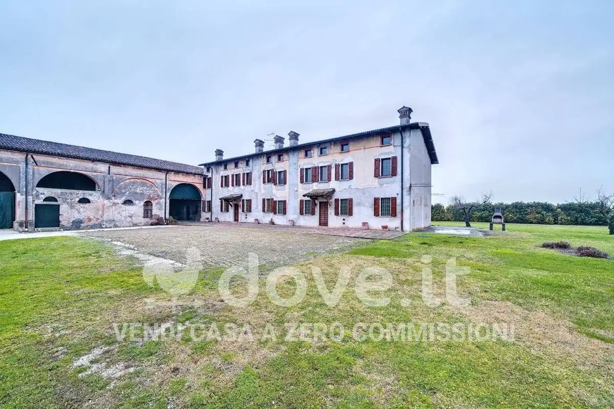 Villa in vendita a Casaloldo