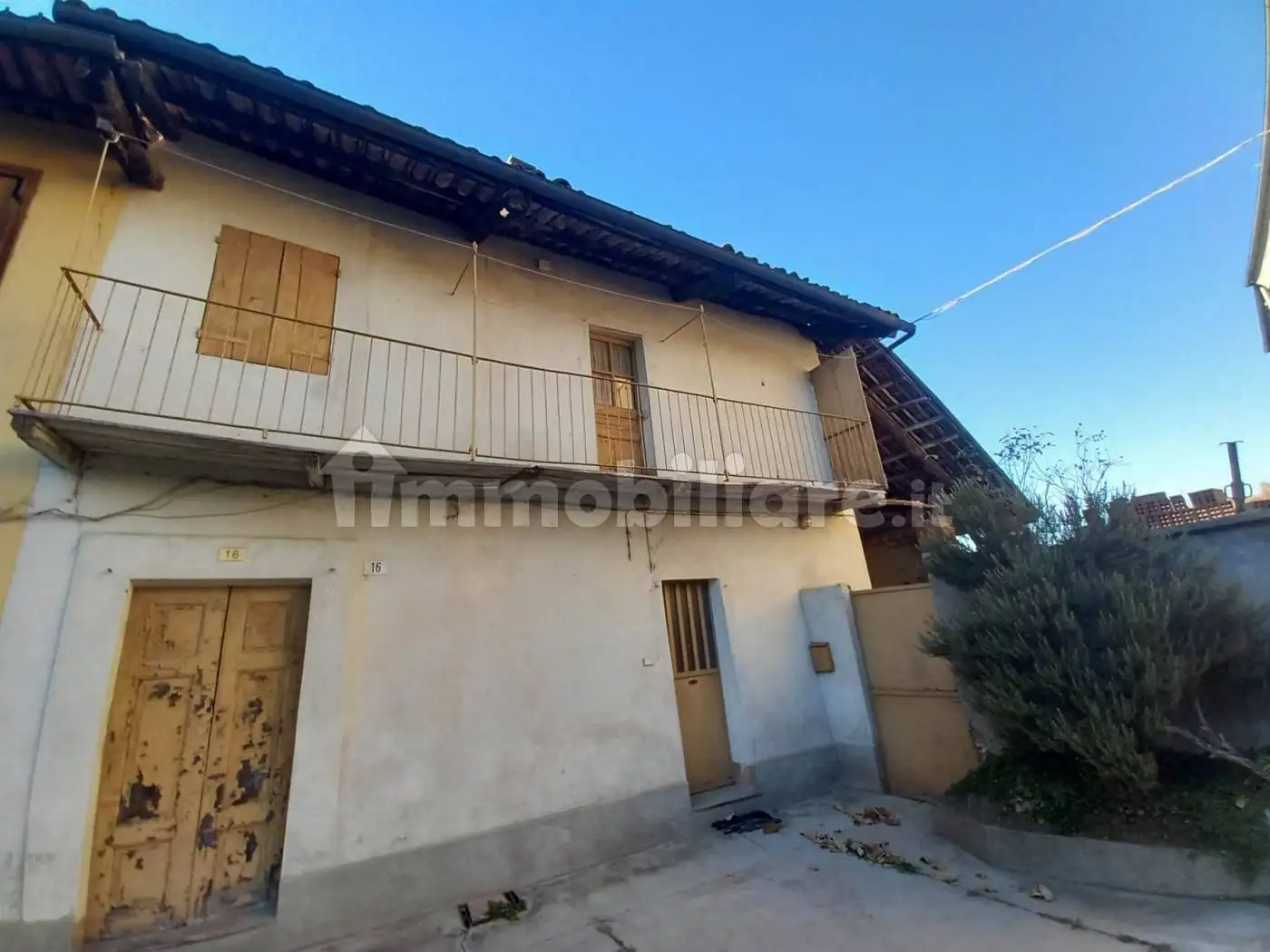 Casa indipendente in vendita a Castelnuovo Don Bosco