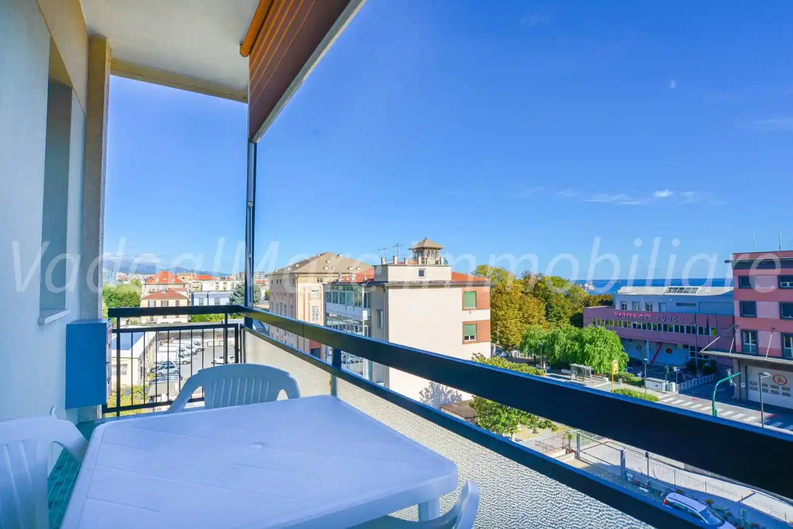 Trilocale via Nizza 52, Legino, Zinola, Fornaci, Savona - foto 2