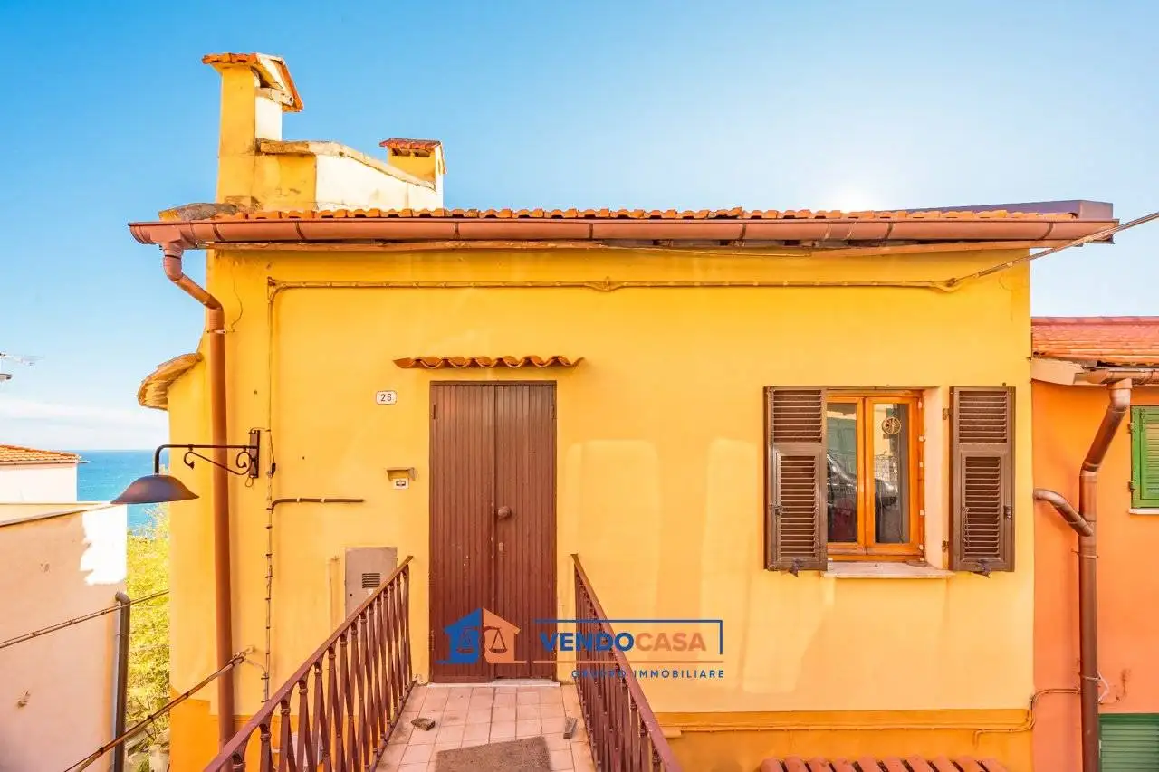 Trilocale via Ademaro De Mari 10, Bergeggi - foto 3