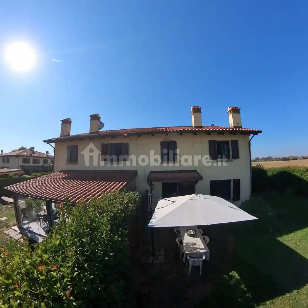 Villetta a schiera - foto 2