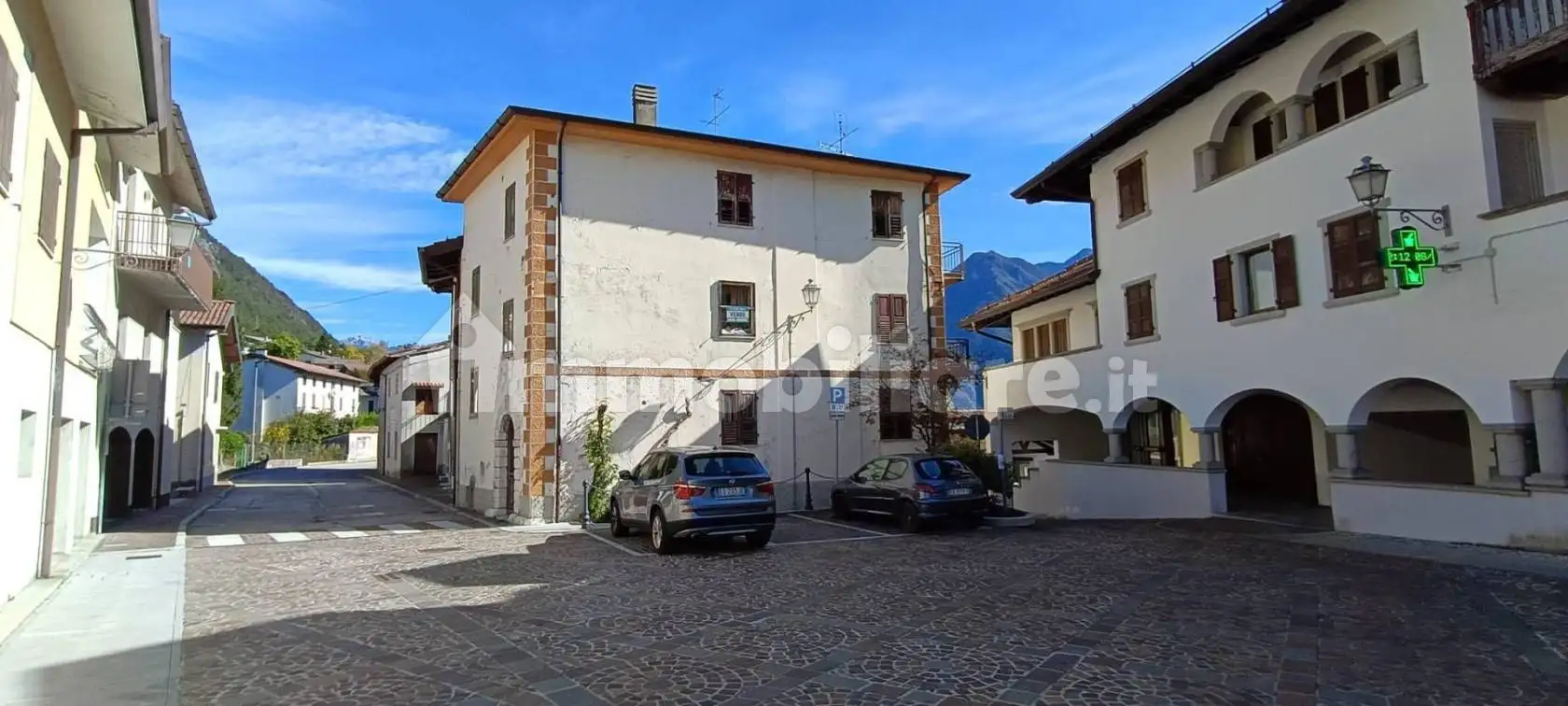 Casa indipendente in vendita a Amaro