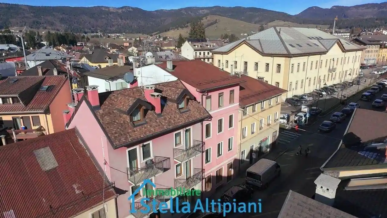 Quadrilocale viale Giacomo Matteotti, Centro, Asiago - foto 3