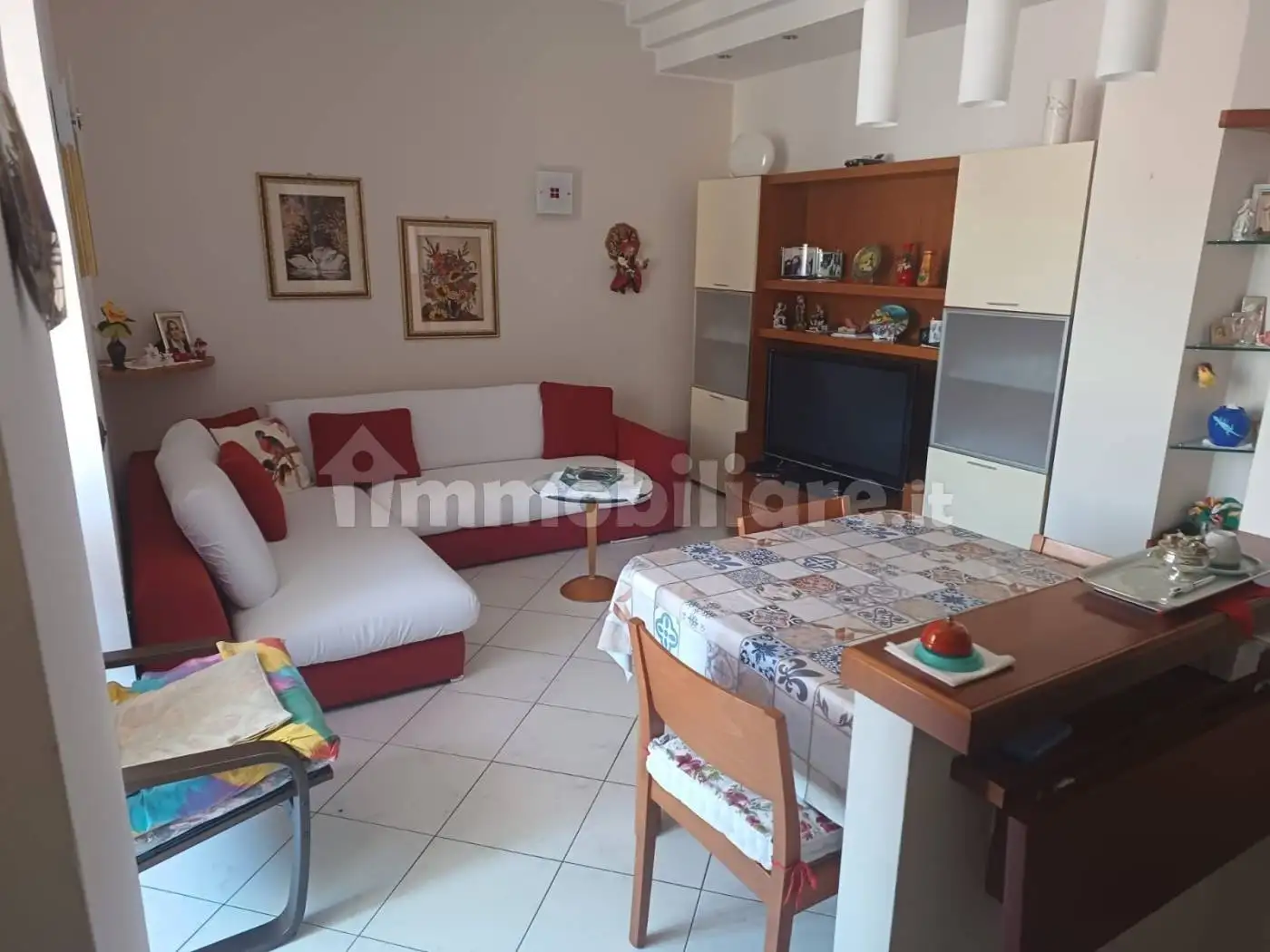 Appartamento in vendita a Rho