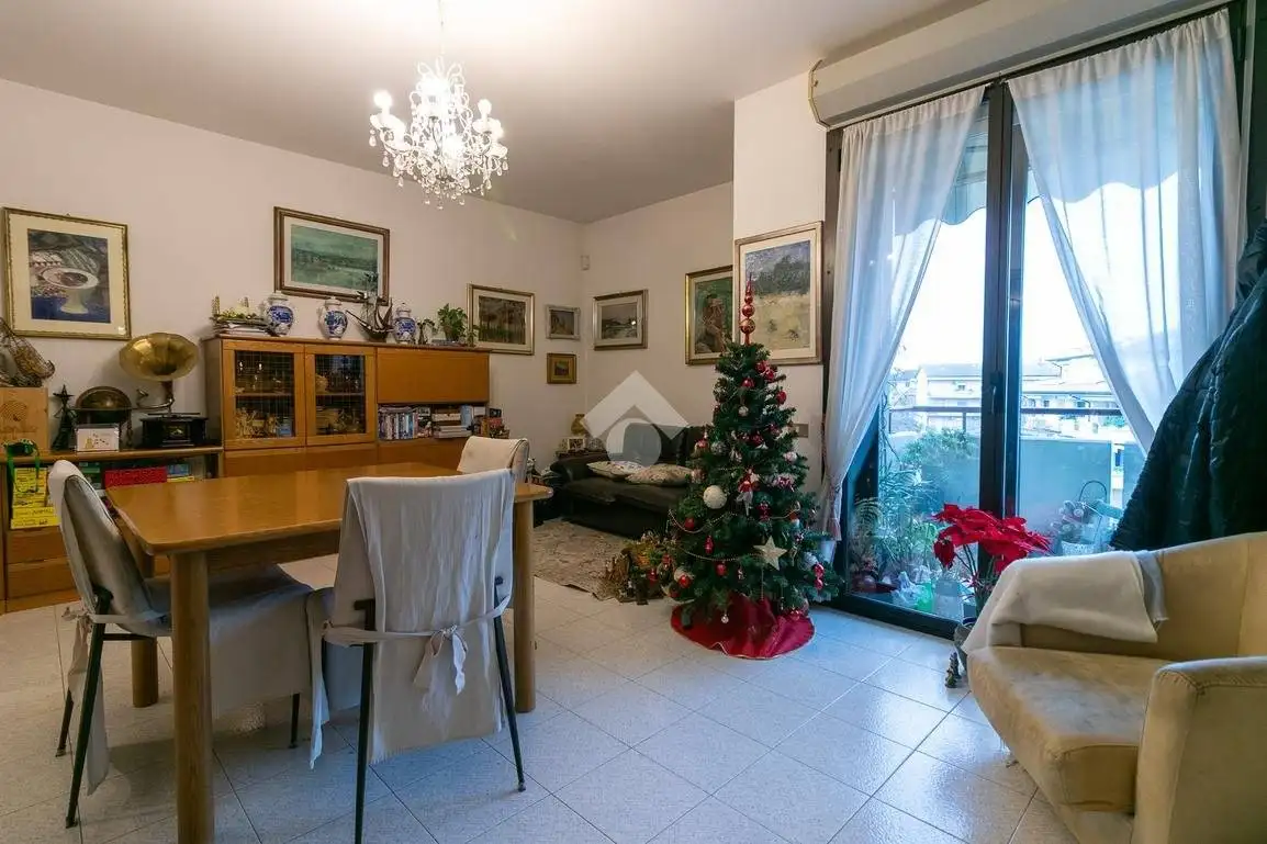 Appartamento in vendita a Forlì