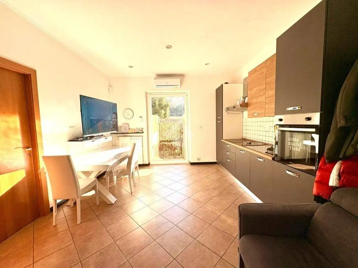 Appartamento in vendita a Mignanego