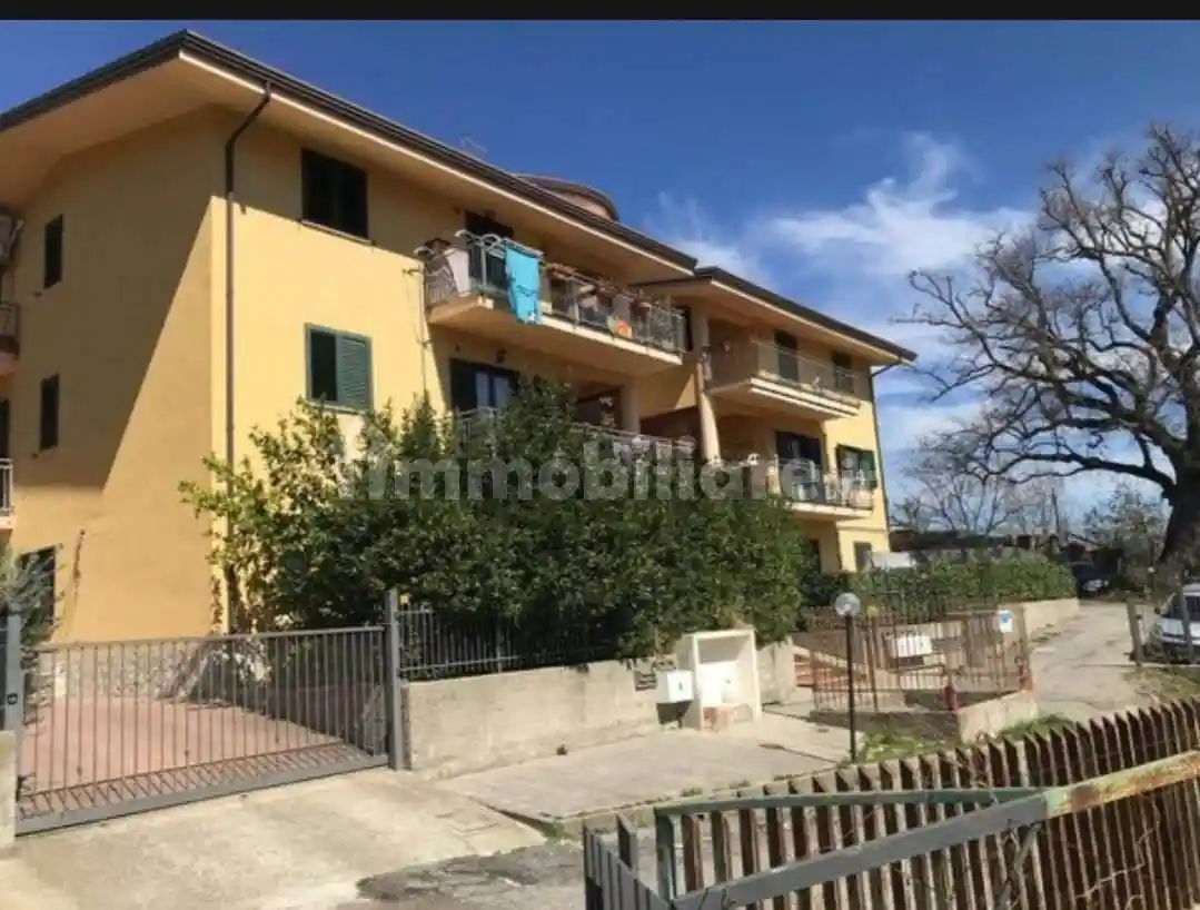 Quadrilocale via anna magnani, Mendicino - foto 2