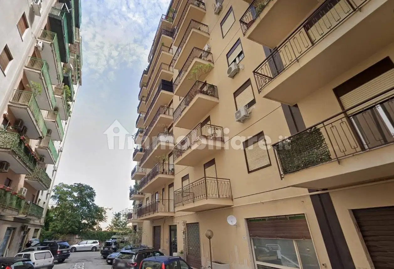 Appartamento in vendita a Palermo