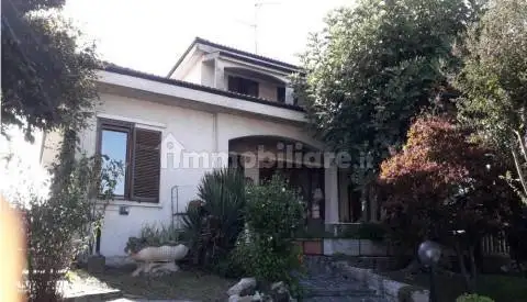 Villa in asta a Noviglio