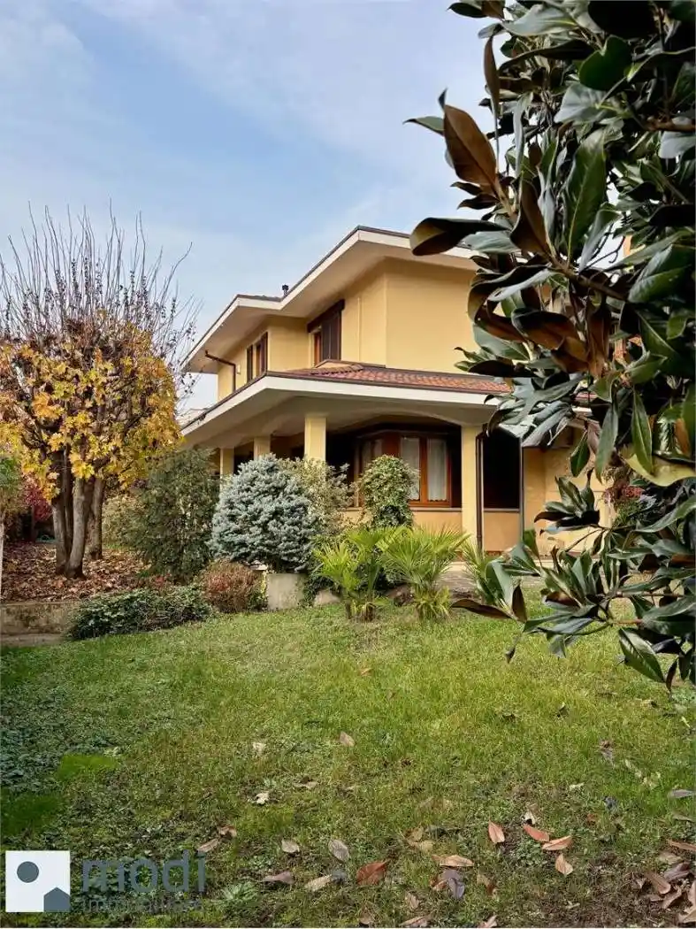 Villa in vendita a Crema