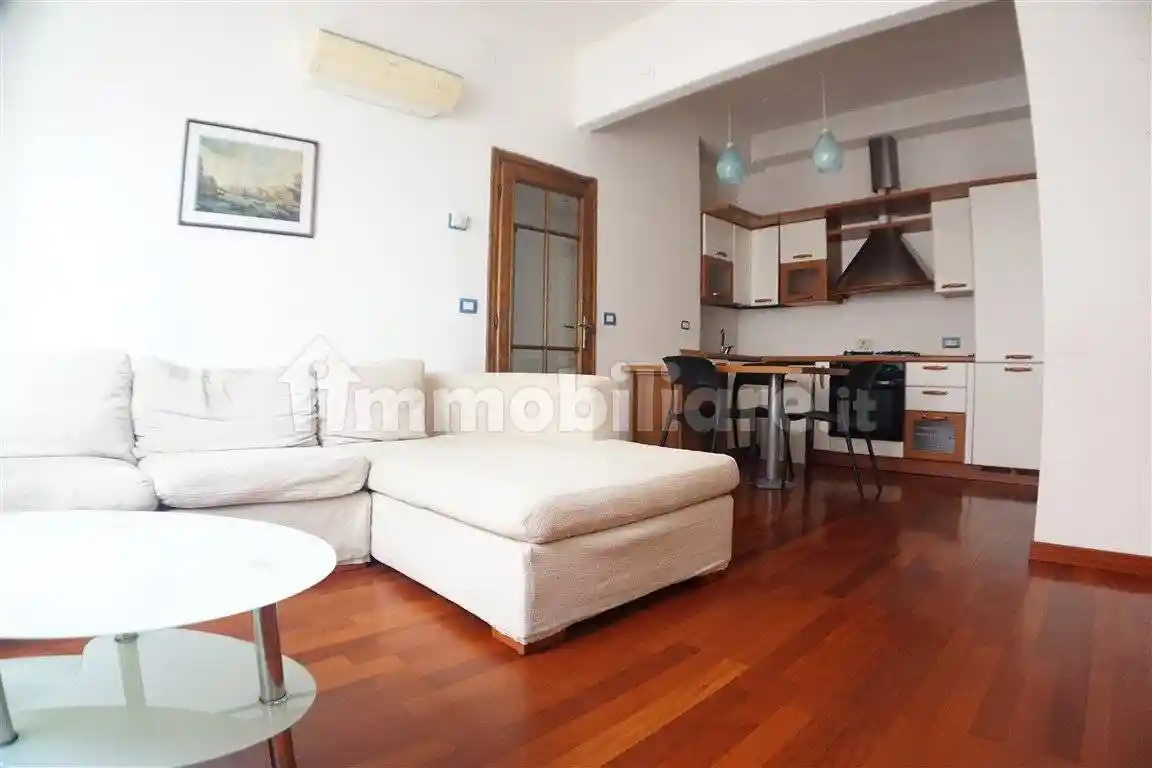 Appartamento in vendita a Massa