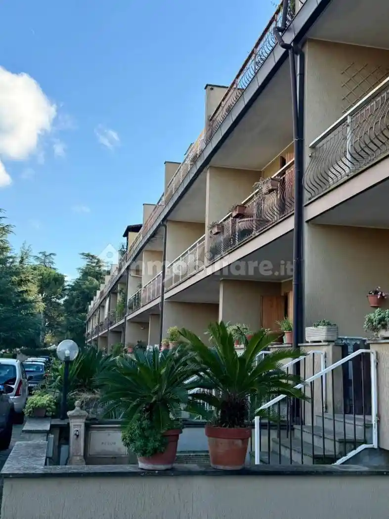 Villa a schiera via del Fosso dell'Acqua Mariana, Morena, Roma - foto 2