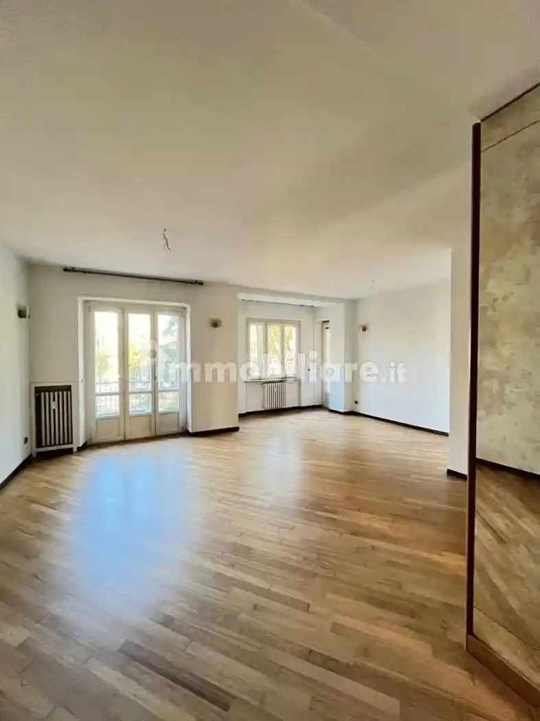 Quadrilocale Lungo Po Alessandro Antonelli 177, Vanchiglietta, Torino - foto 2