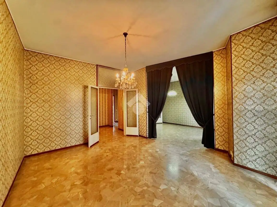 Appartamento in vendita a Novara