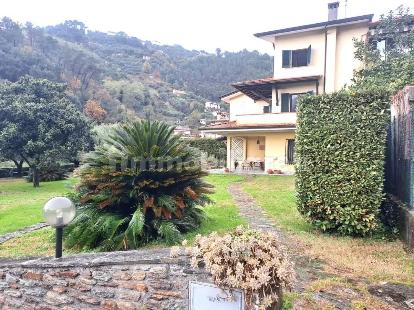 Villa a schiera via Bottaccio,, Zona Collinare Palatina, Montignoso - foto 2