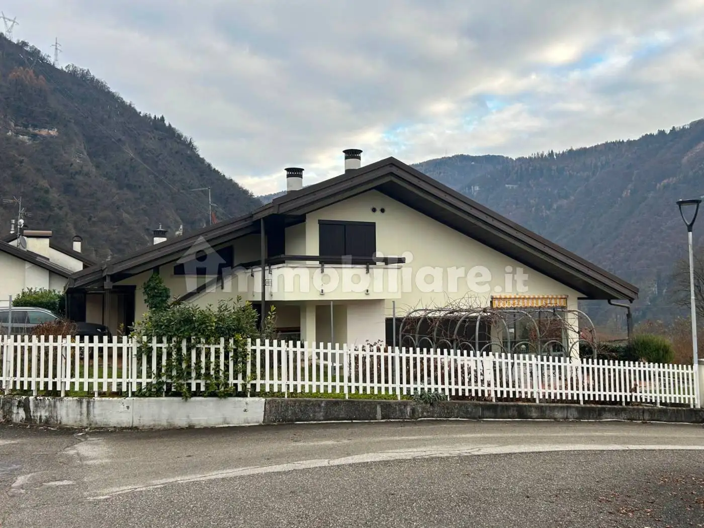 Villa unifamiliare via 1 Maggio 105, Centro, Arsiè - foto 3