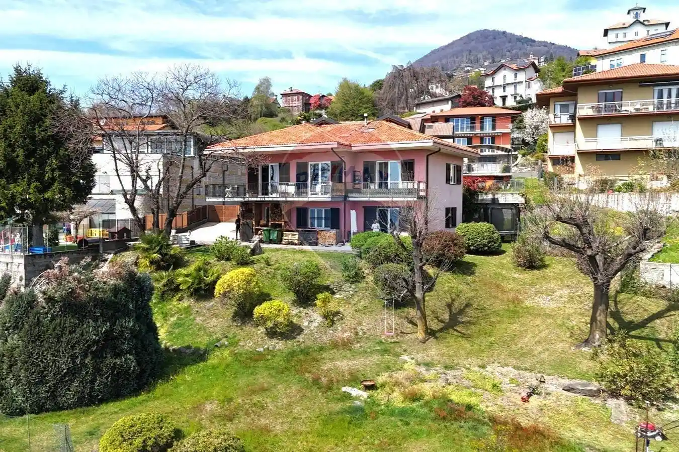 Terratetto unifamiliare via Firenze, Arizzano - foto 2