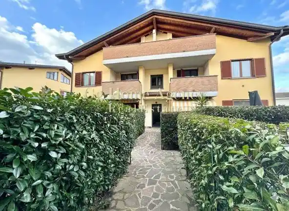 Trilocale via Leonardo da Vinci 6, Centro, Cornate d'Adda - foto 2