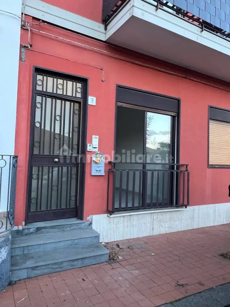 Appartamento in vendita a Trecastagni