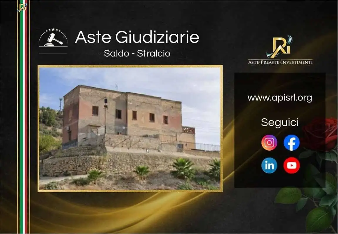 Casa indipendente in asta a Riesi