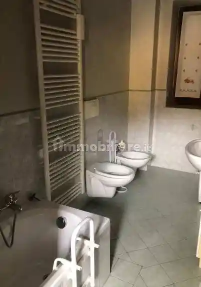 Palazzo - stabile all'asta via Riva, 5/11, Crosio della Valle - foto 5