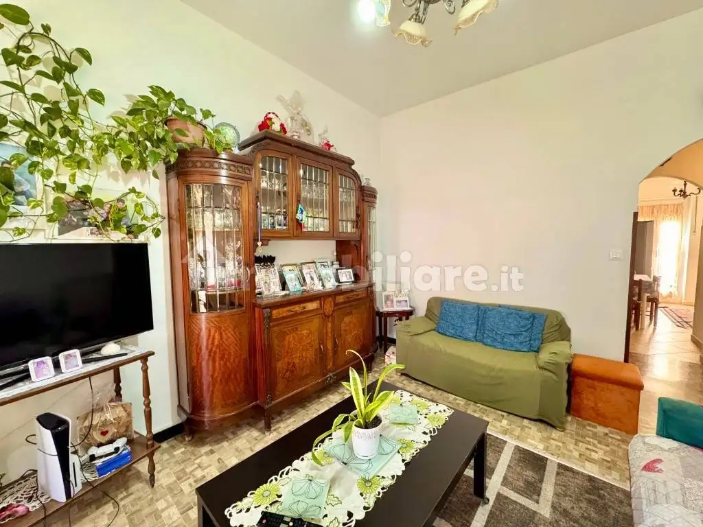 Quadrilocale via Artallo 29, Porto Maurizio, Imperia - foto 4