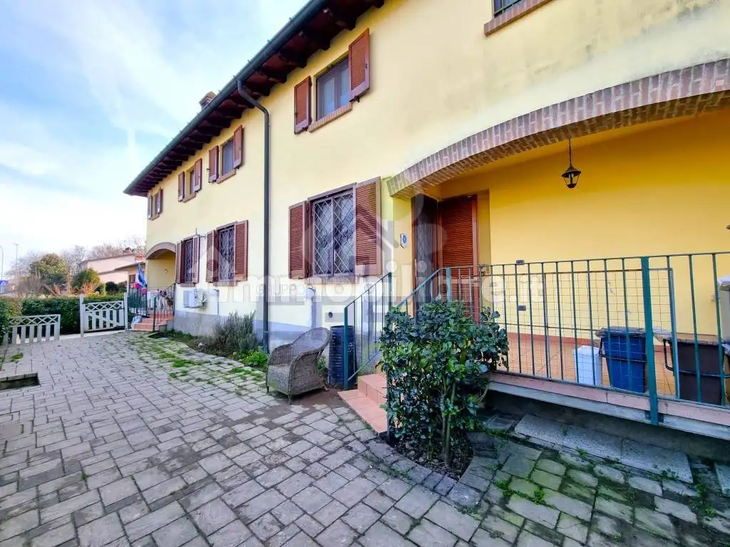 Villa in vendita a Ospedaletto Lodigiano