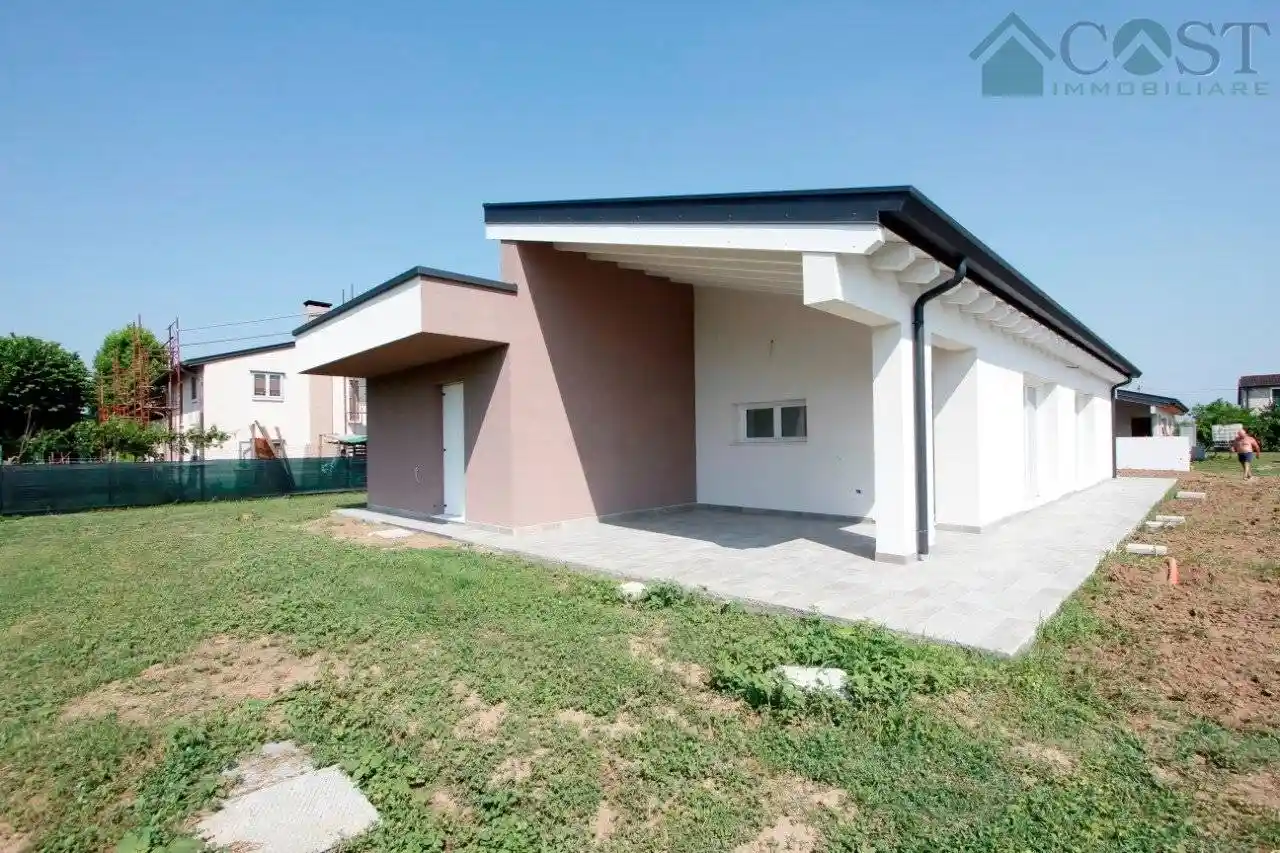 Villa unifamiliare, nuova, 220 m², Anconetta, Vicenza - foto 2