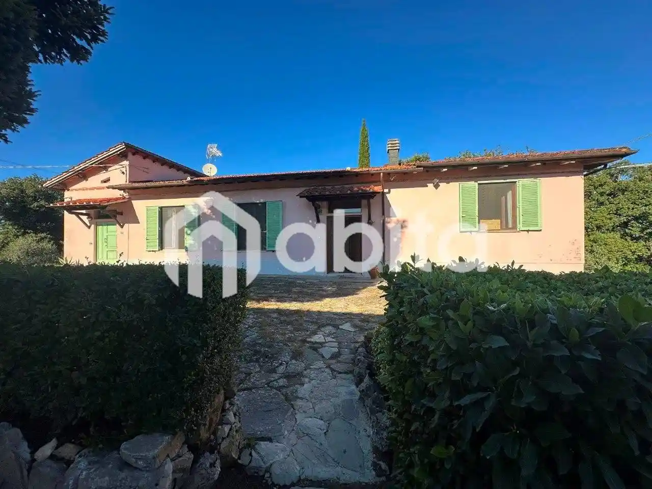 Villa in vendita a Cavriglia
