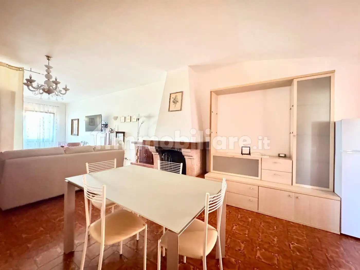 Open space, ottimo stato, primo piano, Centro, Casale sul Sile - foto 4