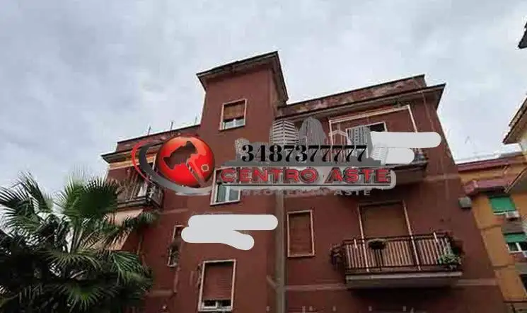 Appartamento in asta a Roma