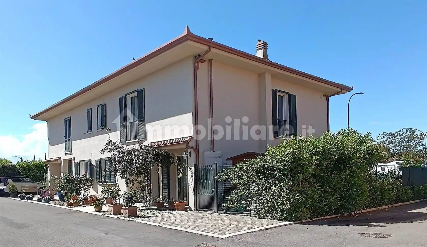 Villa bifamiliare quartiere Il Borgo zona Commendone centro Commerciale Marema, Cittadella - Ospedale, Grosseto - foto 2