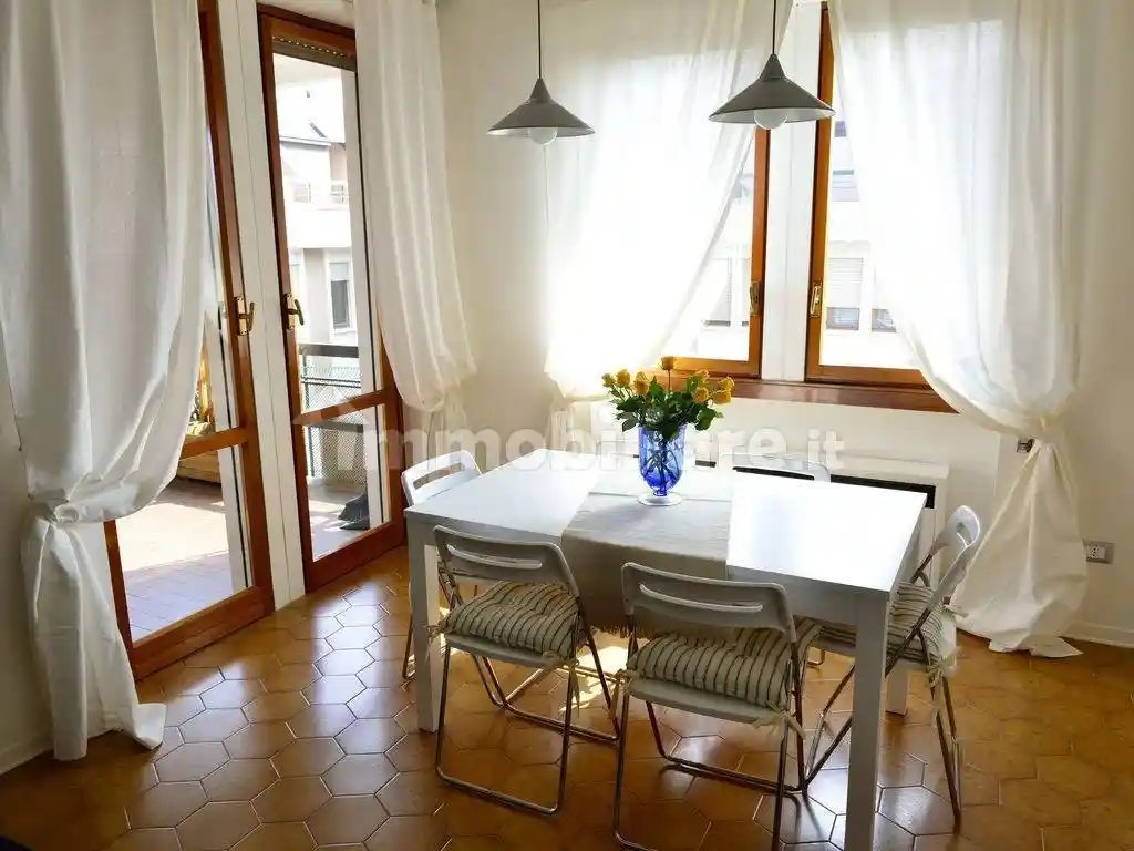 Trilocale via Battista Vighenzi 28, Desenzanino, Desenzano del Garda - foto 4