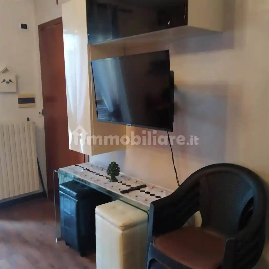 Appartamento in affitto a Desenzano del Garda