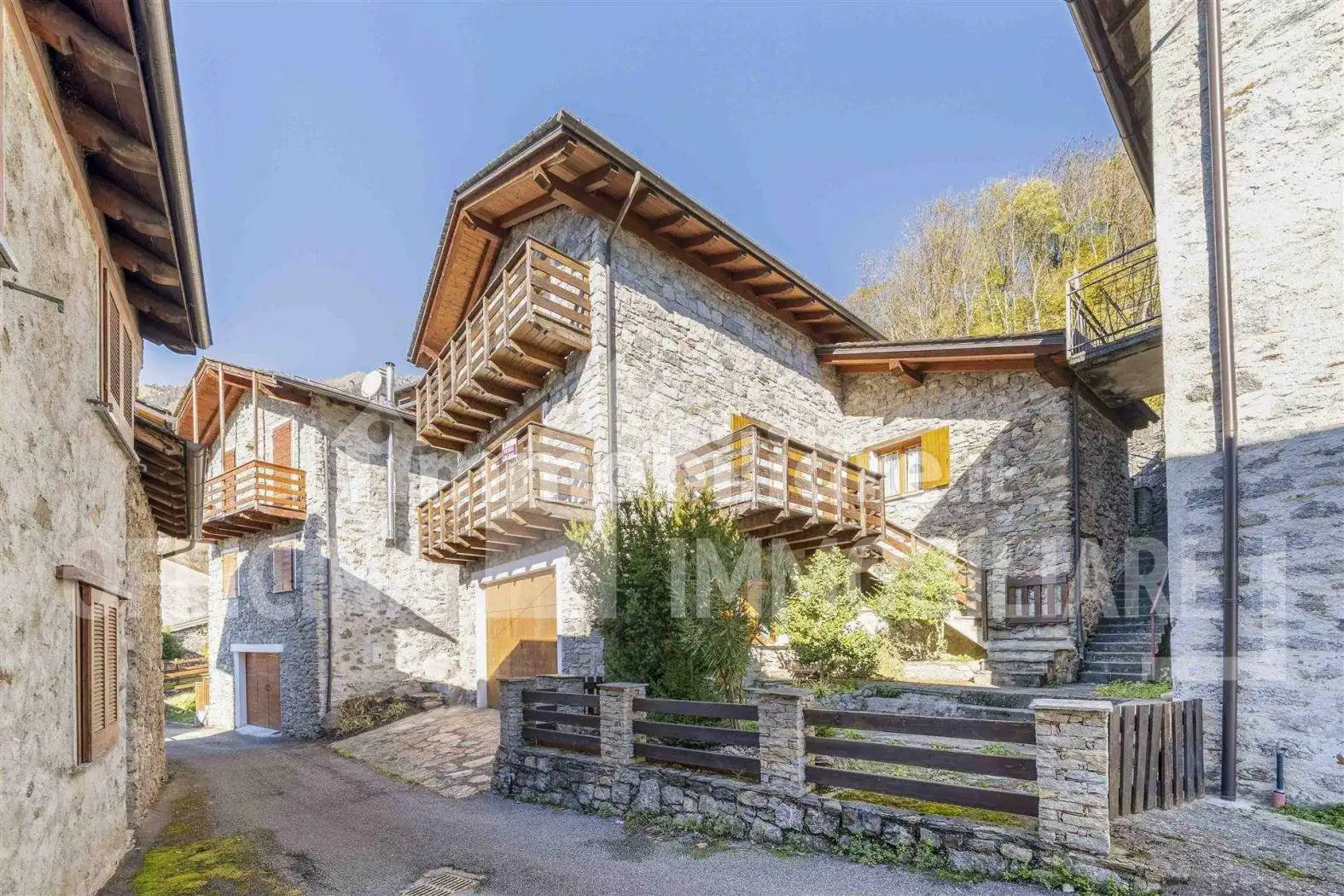 Casa indipendente in vendita a Ardenno