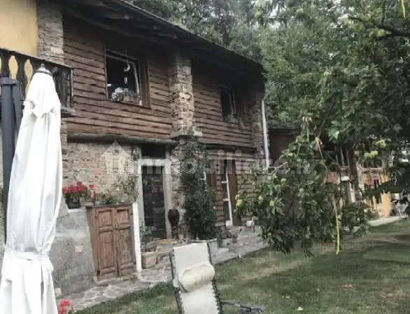 Casa indipendente in asta a Palazzago