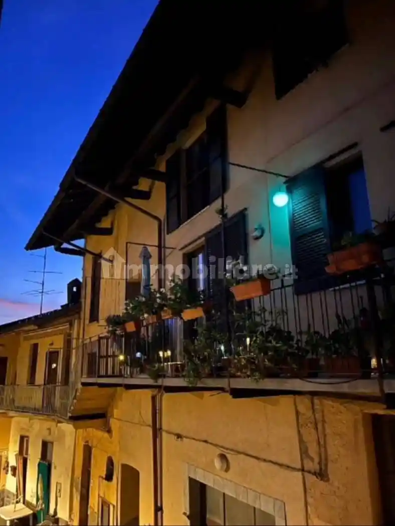 Trilocale via Giacomo Matteotti 16, Centro, Carnago - foto 5