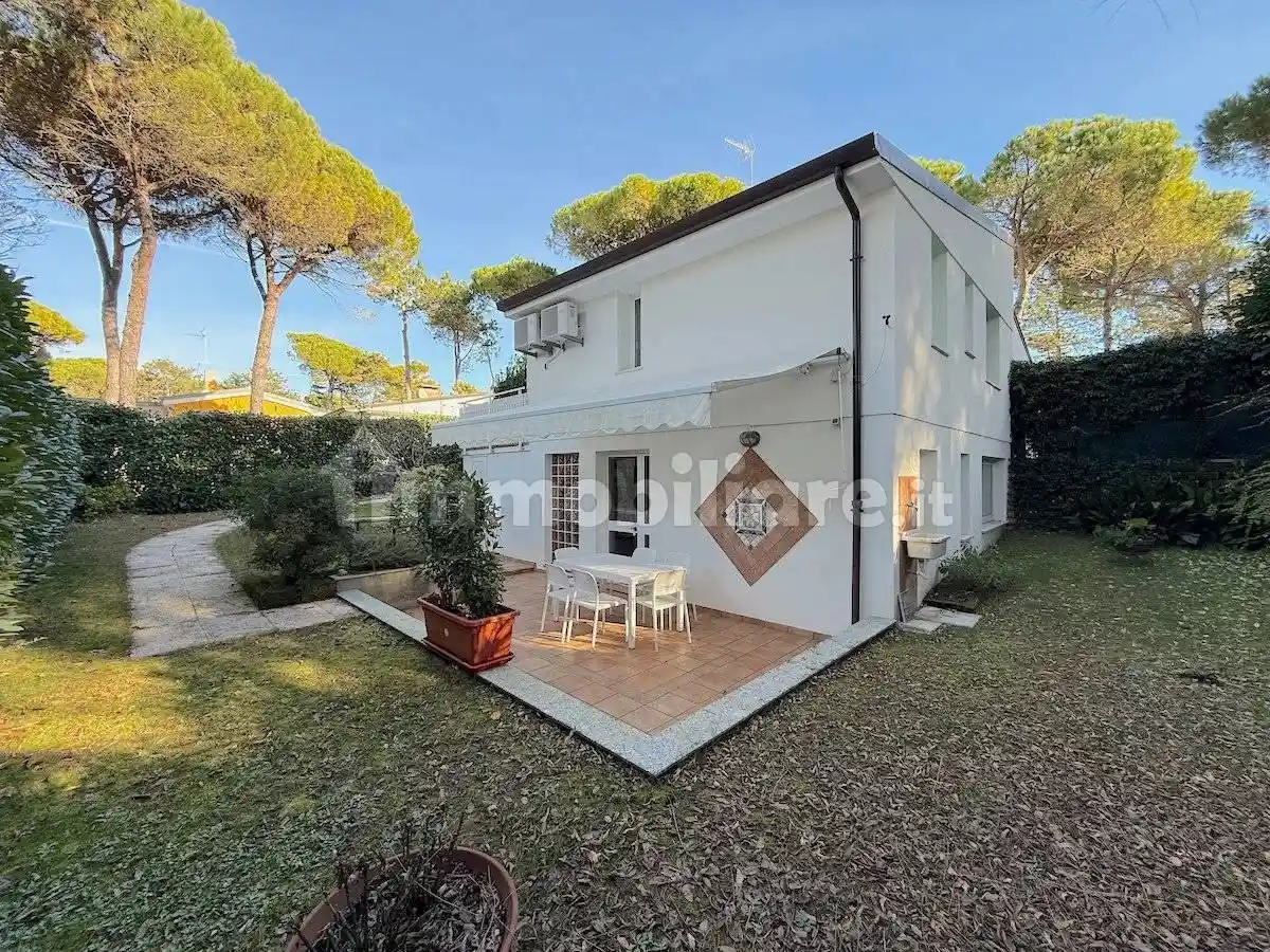 Villa in vendita a Lignano Sabbiadoro
