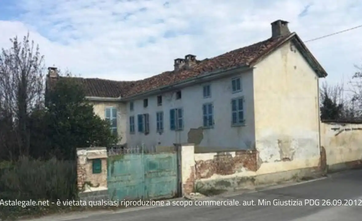Casa indipendente in asta a Vigliano d'Asti