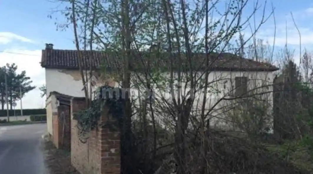 Casa indipendente all'asta via Ss Grato e Lazzaro, 1, Vigliano d'Asti - foto 3