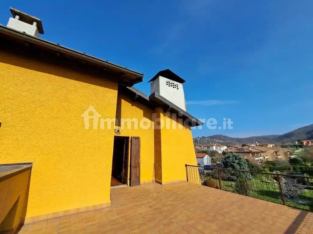 Villa unifamiliare via Milano 19, Bedero, Brezzo di Bedero - foto 4