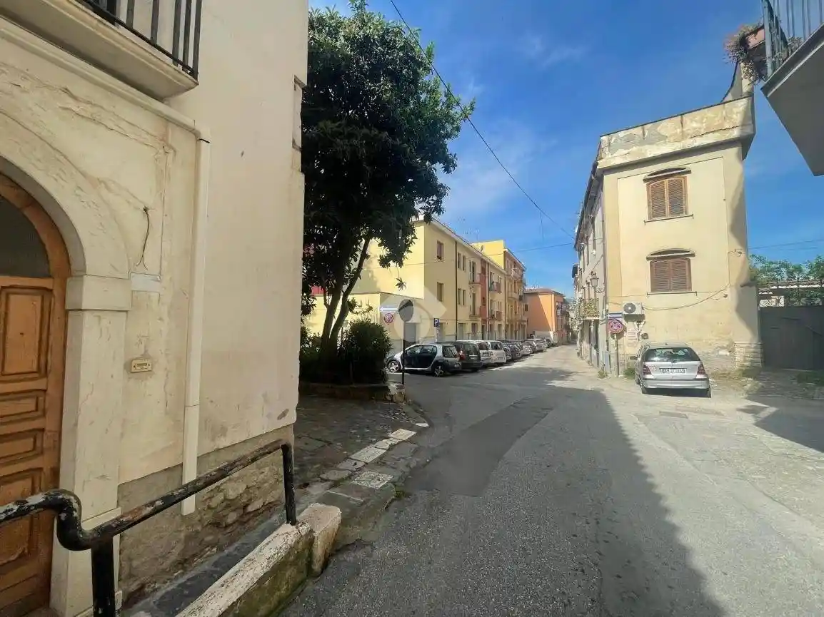Bilocale via Bosco Lucarelli 8, Centro Storico, Benevento - foto 4