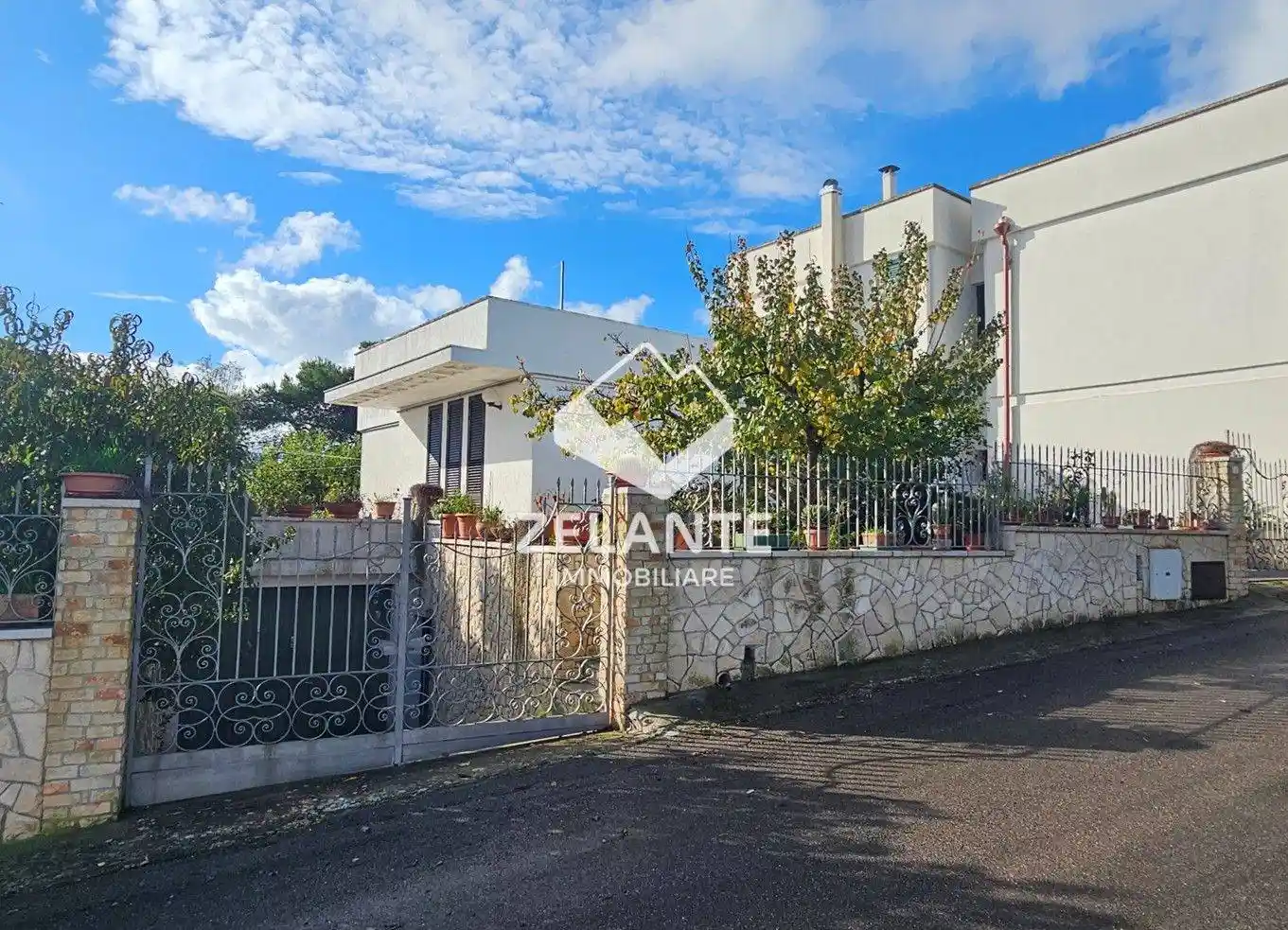 Casa indipendente in vendita a Castro