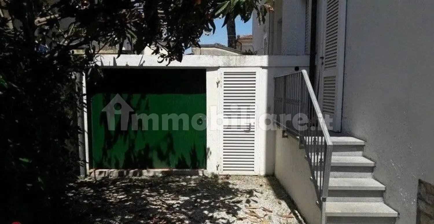 Appartamento via Damiano Chiesa, Lido di Camaiore, Camaiore - foto 3