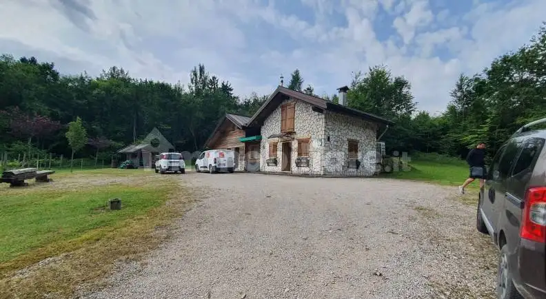 Villa in asta a Arsiè