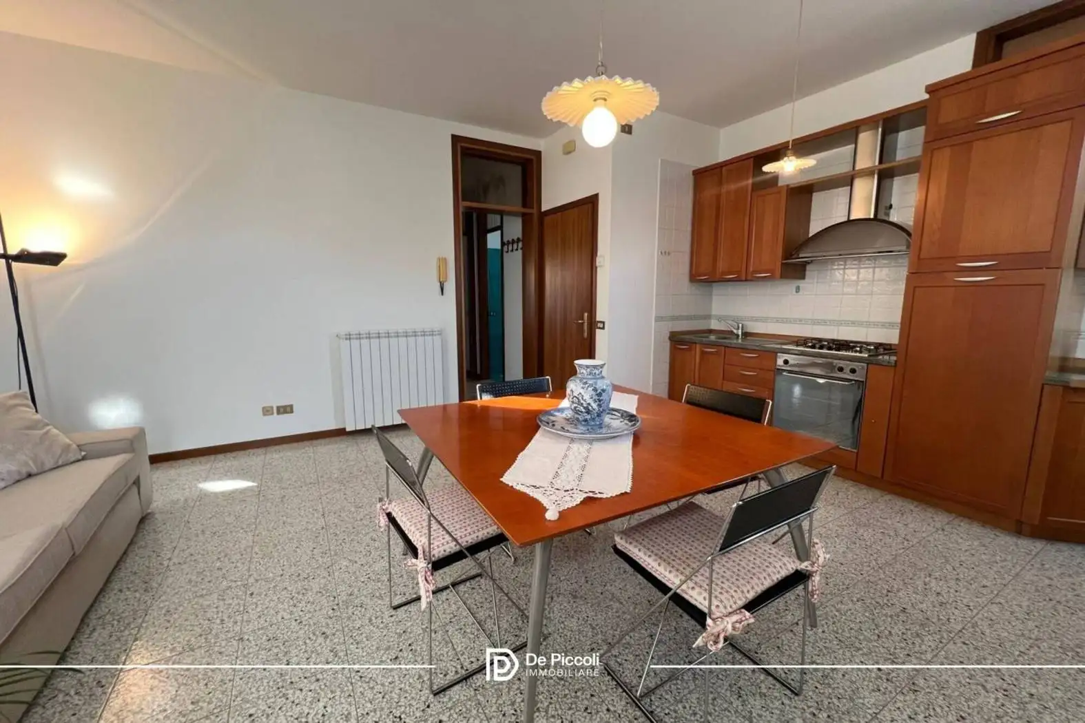 Trilocale piazzetta Anita Garibaldi, Centro, Ceggia - foto 4