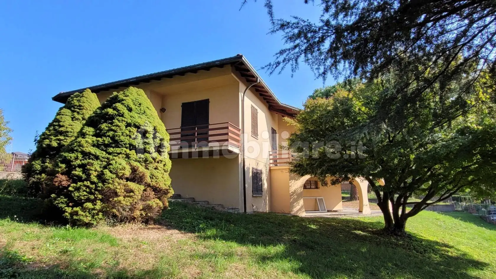 Villa in vendita a Lurate Caccivio