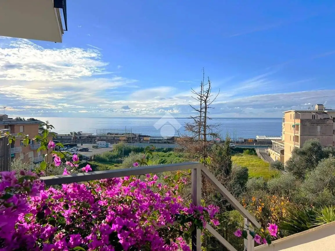 Appartamento in vendita a Lavagna