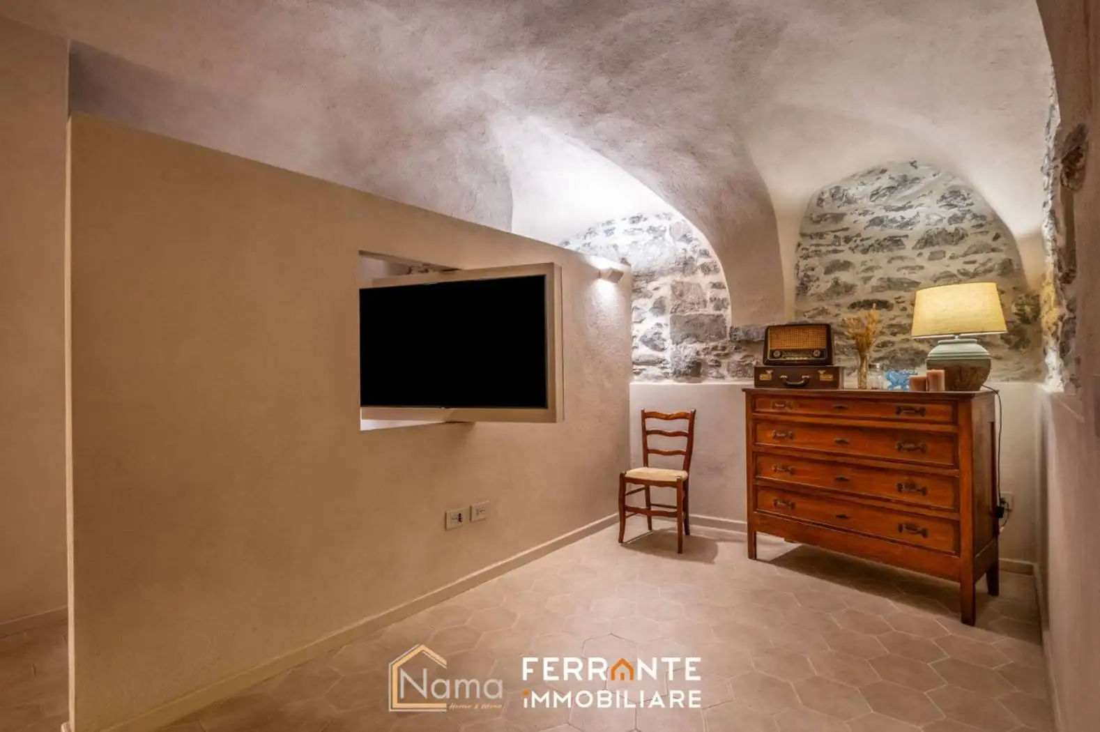 Monolocale via Augusto Raggio 21, Centro, Borzonasca - foto 2